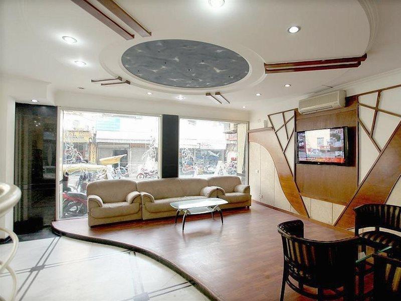 Hotel Chanchal Continental - 02 Mins From New Delhi Railway Station Zewnętrze zdjęcie