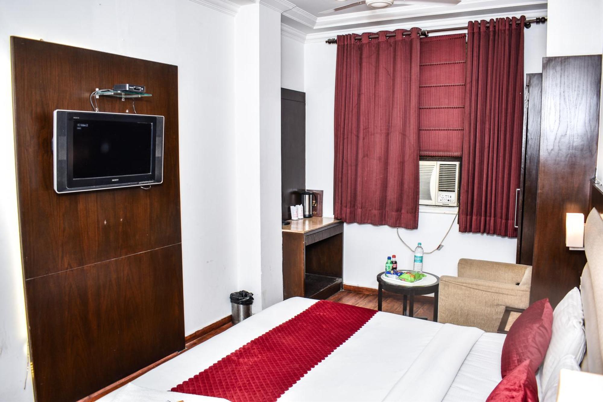 Hotel Chanchal Continental - 02 Mins From New Delhi Railway Station Zewnętrze zdjęcie